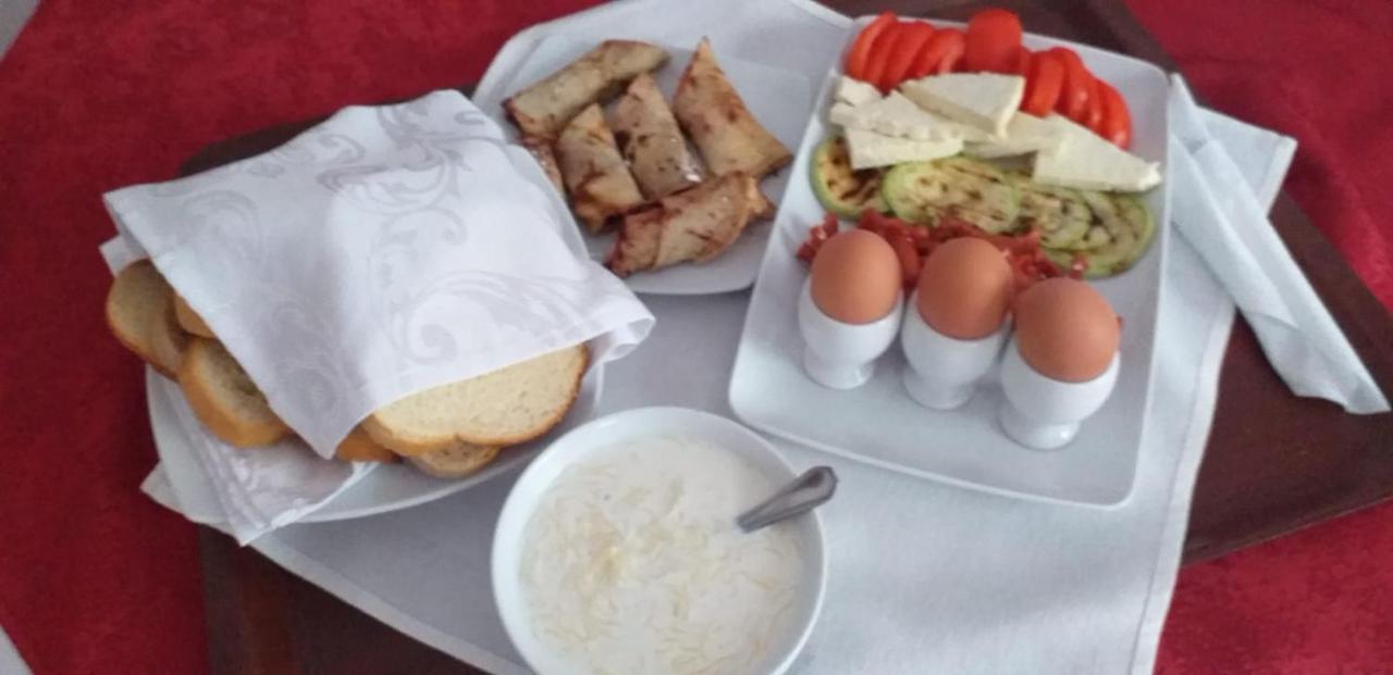 Miraj - Restaurant & Sauna & Biliard Hotel