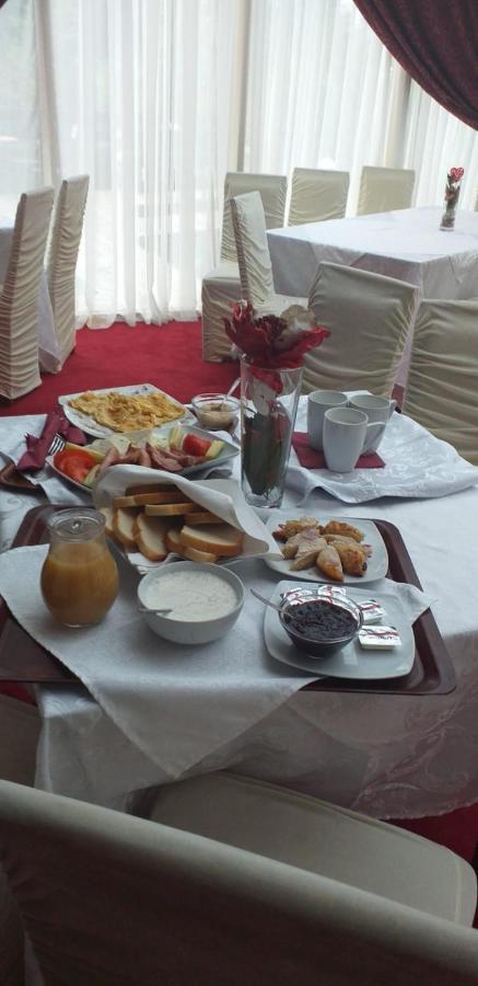 Hotel Miraj - Restaurant & Sauna & Biliard Poiana Brasov