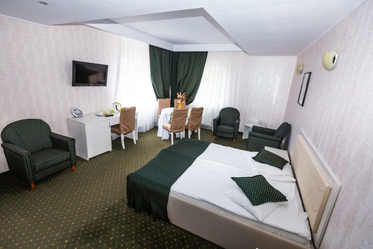 Miraj - Restaurant & Sauna & Biliard 4* Poiana Brasov