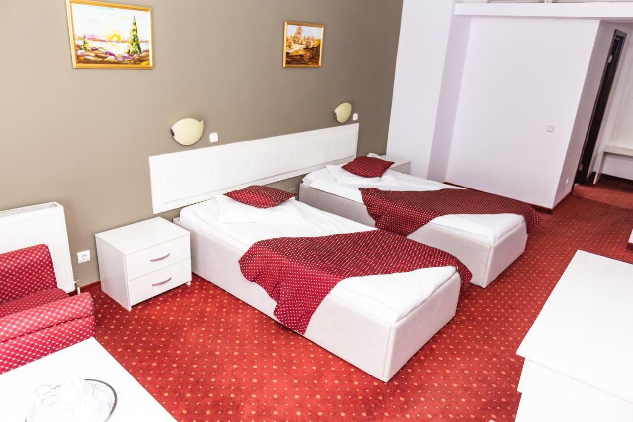 Miraj - Restaurant & Sauna & Biliard 4* Poiana Brasov